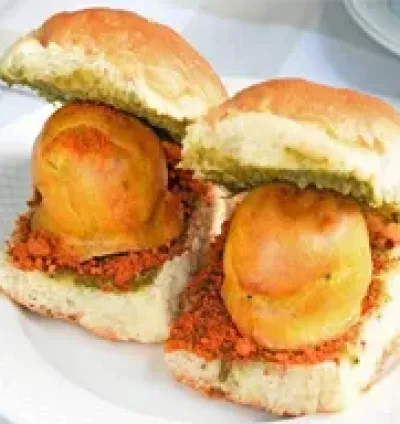 Best Vada Pav Centres in Amritsar Ranjit Avenew | Mumbai ka vada pav in Amritsar